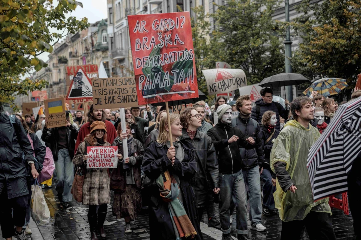 Kultūros bendruomenės ėspėjamasis streikas, 2025 m. spalio 5 d. Mykolo Juodelės nuotr. 