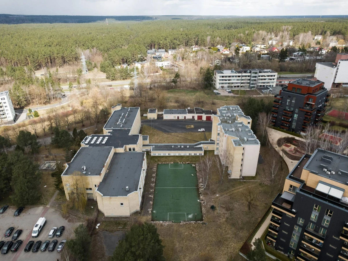 Buvę MRU pastatai Valakampiuose. Universiteto nuotr.
