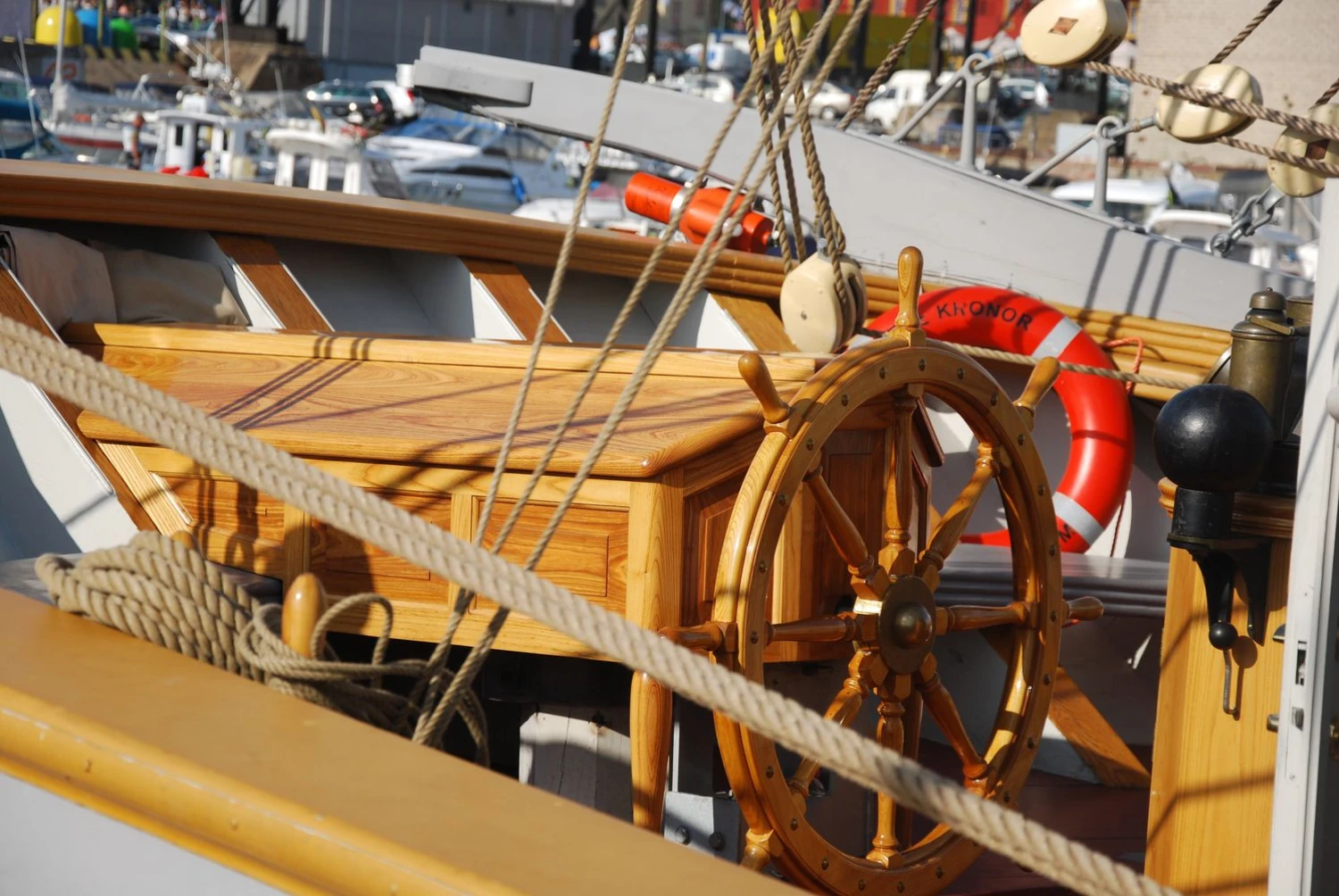 Prieš perduodant šeimos verslo šturvalą vaikams, derėtų įsitikinti, ar atžalos tikrai nori toliau puoselėti tėvų kurtą veiklą.
Lino Kmieliausko (VŽ) nuotr.