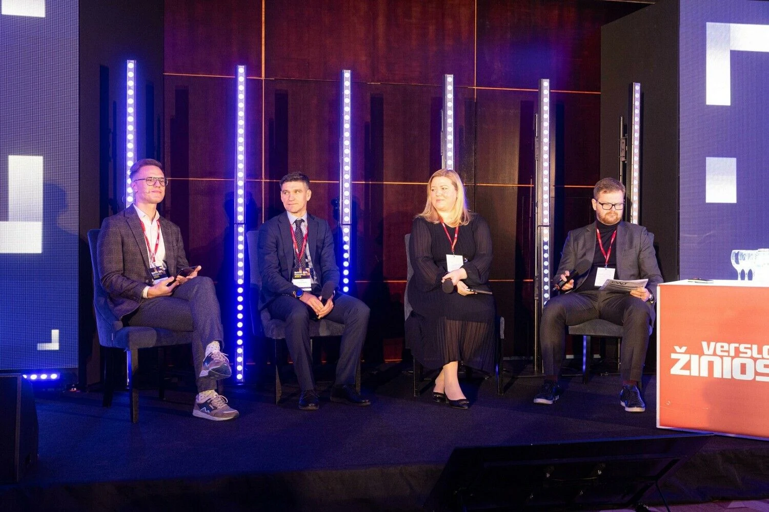 Baltic AML forumo 2023 diskusija: Simonas Krėpšta, Kristīne Černaja-Mežmale, Kilvar Kessler ir Darius Kulikauskas.