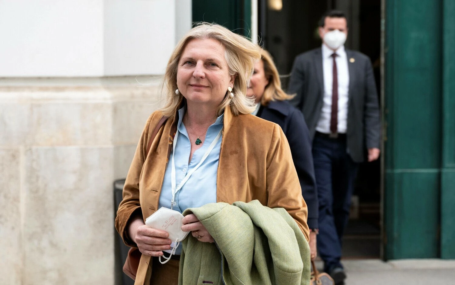 Karin Kneissl, buvusi Austrijos užsienio reikalų ministrė. Martino Jueno („Imago“ / „Scanpix“) nuotr.