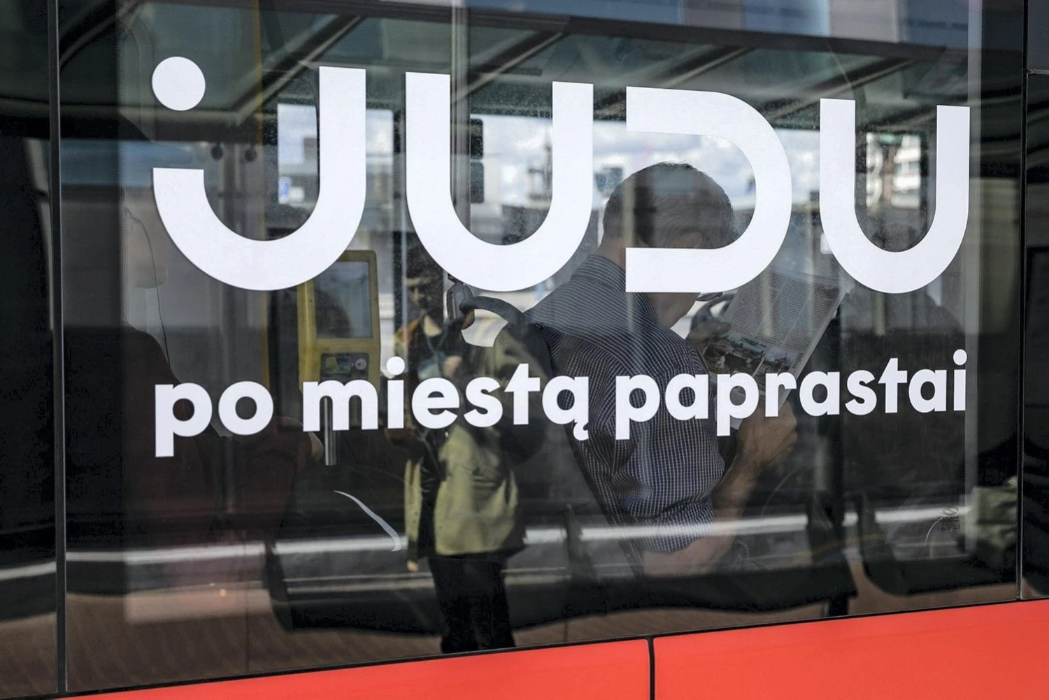 JUDU tampa vykstančių judumo pokyčių mieste simboliu ir yra glaudžiai susijęs su Darnaus judumo mieste planu.