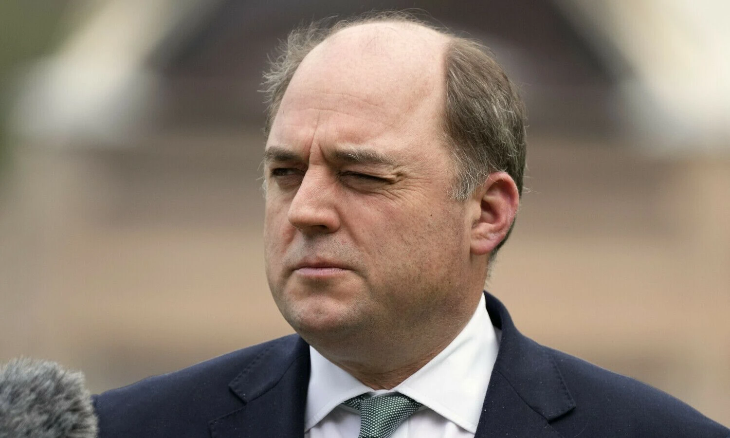 Jungtinės Karalystės gynybos sekretorius Benas Wallace'as. Rick Rycroft (AP/Scanpix) nuotr.