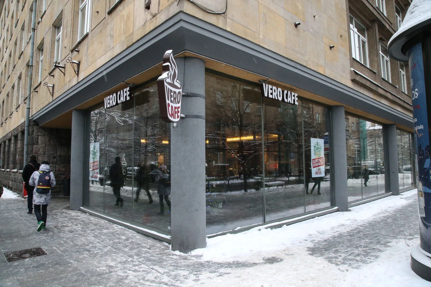 Šis pastatas, adresu Gedimino pr. 27, yra įtrauktas į Kultūros vertybių registrą, jo vertingomis savybėmis pripažinti fasadų architektūriniai sprendimai, tūrinės detalės. Vilnius. Vladimiro Ivanovo (VŽ) nuotr.