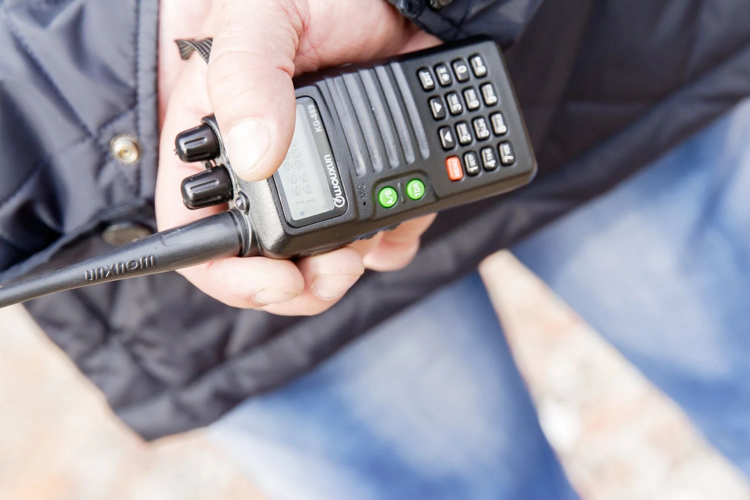 Nešiojama radijo ryšio stotelė (asociatyvi nuotrauka). Vladimiro Ivanovo (VŽ) nuotr.