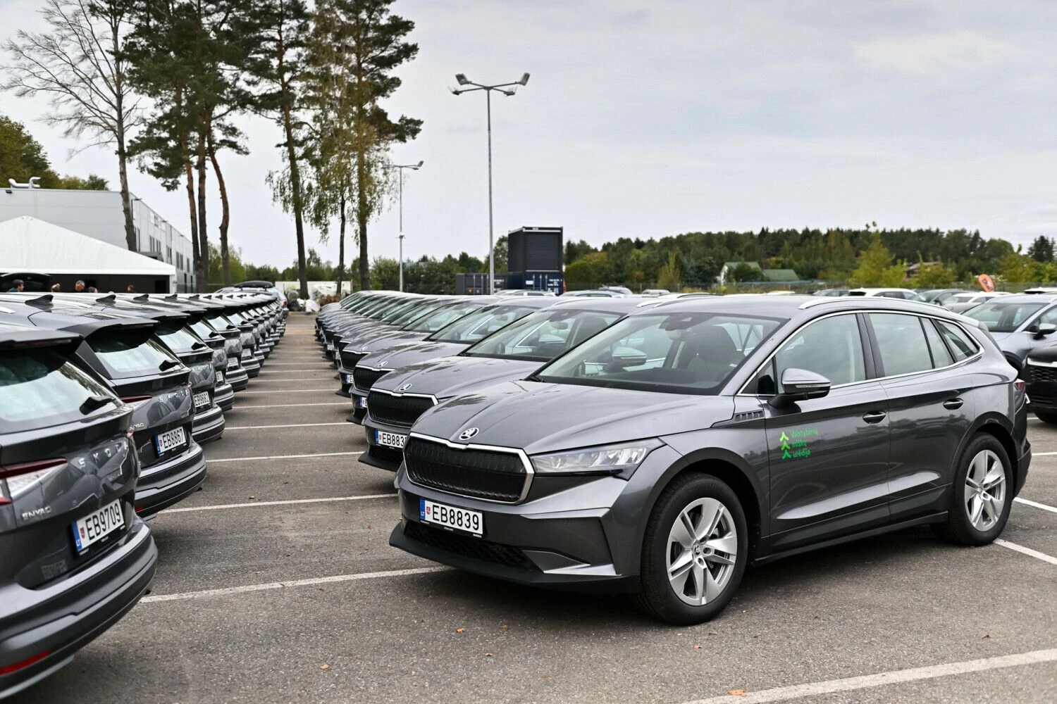 Naujus elektromobilius urėdija paskirstys po visus savo padalinius. Vytauto Pilkausko nuotr.