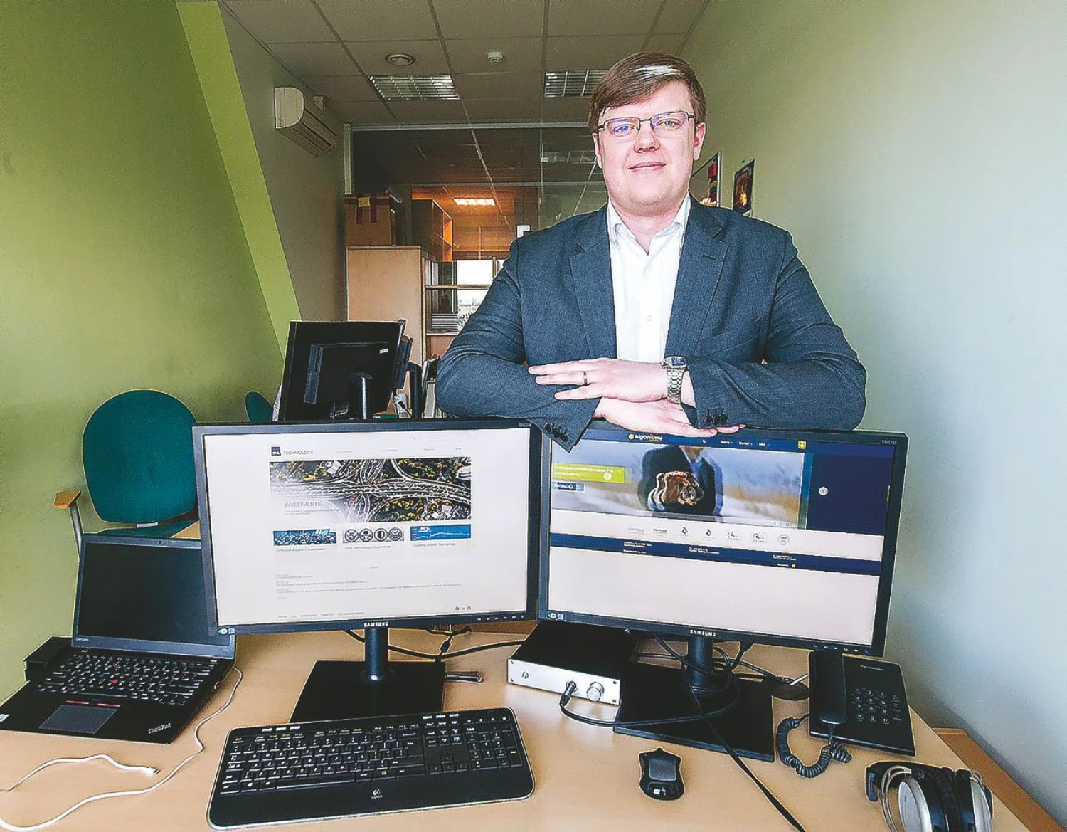 Paulius Vaitkevičius, UAB „Algoritmų sistemos“ verslo plėtros direktorius: „Turėdami investuotoją užnugaryje, jaučiamės stabiliau finansiškai, o tai leidžia drąsiau planuoti plėtrą.“
Juditos Grigelytės (VŽ) nuotr. 