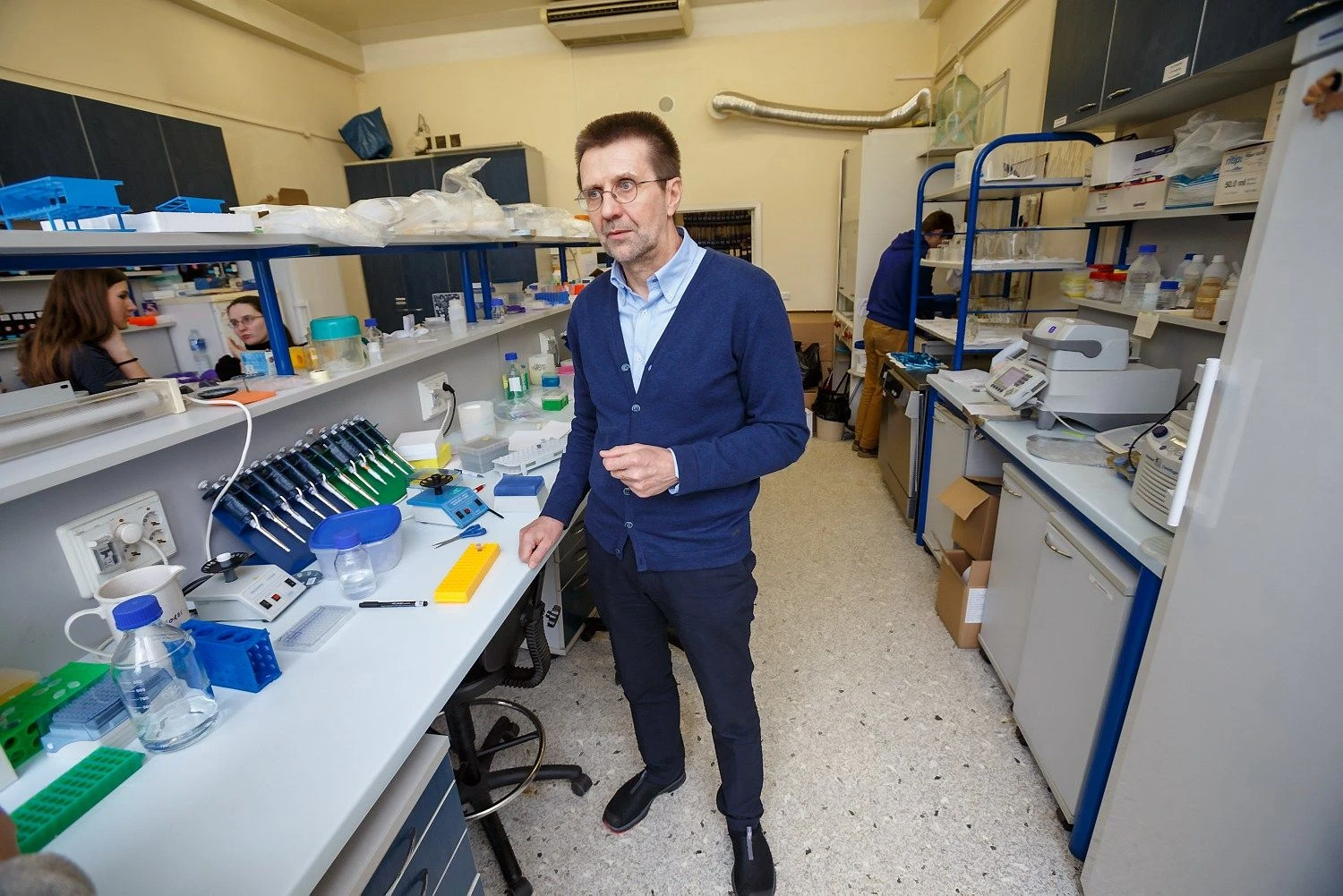 Vilniaus universiteto Biotechnologijos instituto mokslininkas prof. Virginijus Šikšnys jau įvertintas prestižine „Warren Alpert“ premija.  Vladimiro ivanovo (VŽ) nuotr.
