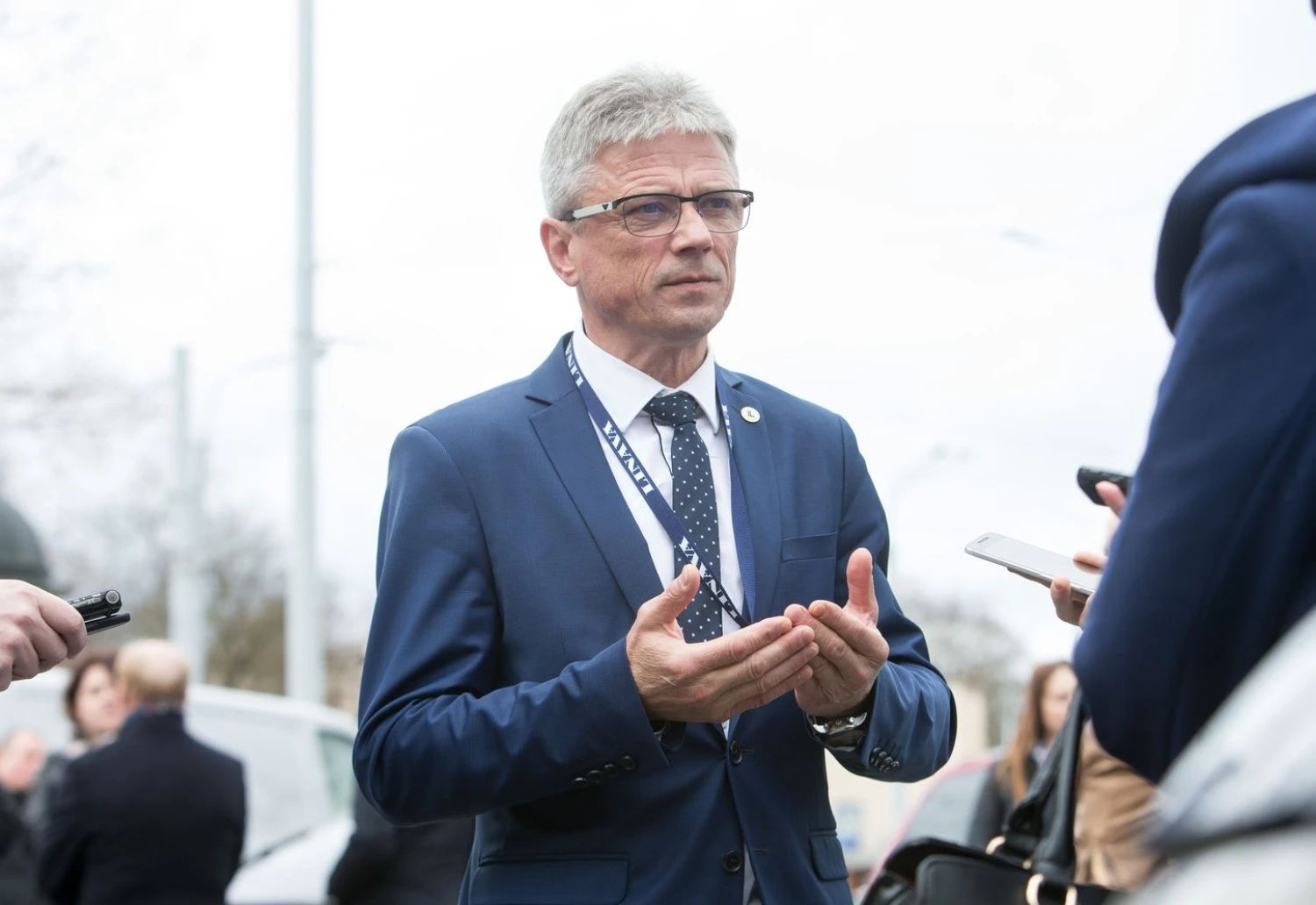 Erlandas Mikėnas, vežėjų asociacijos „Linava“ prezidentas, teigia, kad itin stipri konkurencija Vakarų rinkose lemia nedidelį vežėjų veiklos pelningumą. Juditos Grigelytės (VŽ) nuotr.
