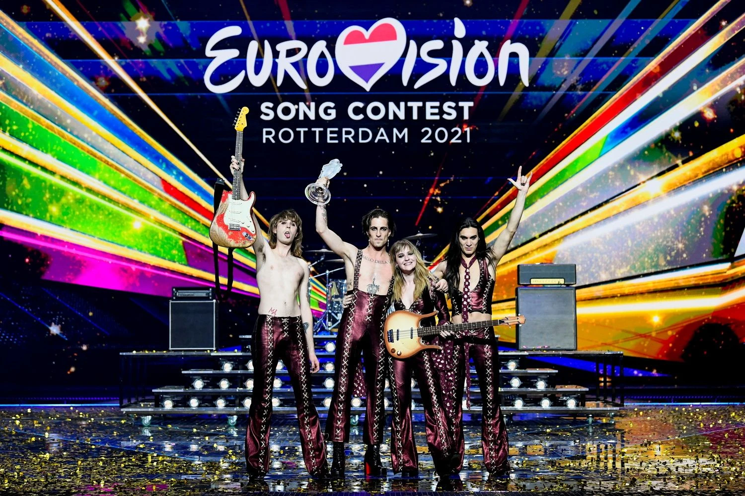 Šių metų laimėtojai „Maneskin“ iškovojo teisę 2022-ųjų „Euroviziją“ rengti Italijoje. Piroschka van de Wouw („Reuters“ / „Scanpix“) nuotr. 