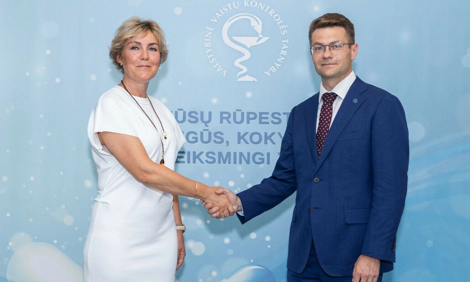 Dovilė Marcinkė, VVKT vadovė, ir Aurimas Pečkauskas, sveikatos apsaugos ministras. Roberto Riabovo (SAM) nuotr.