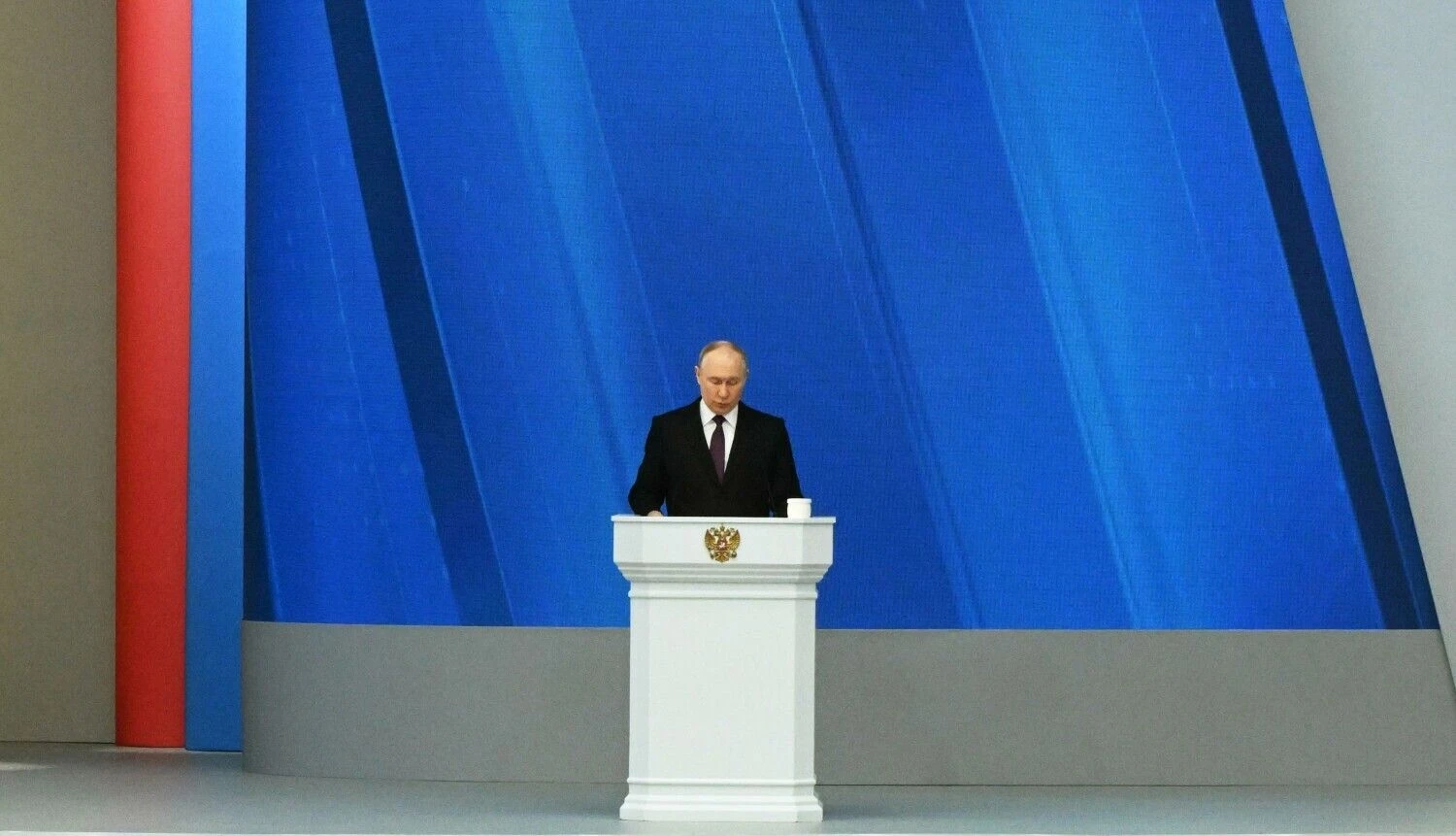 Karo nusikaltimais kaltinamas Rusijos diktatorius Vladimiras Putinas. Sergejaus Guneevo („Imago/„Scanpix“) nuotr.