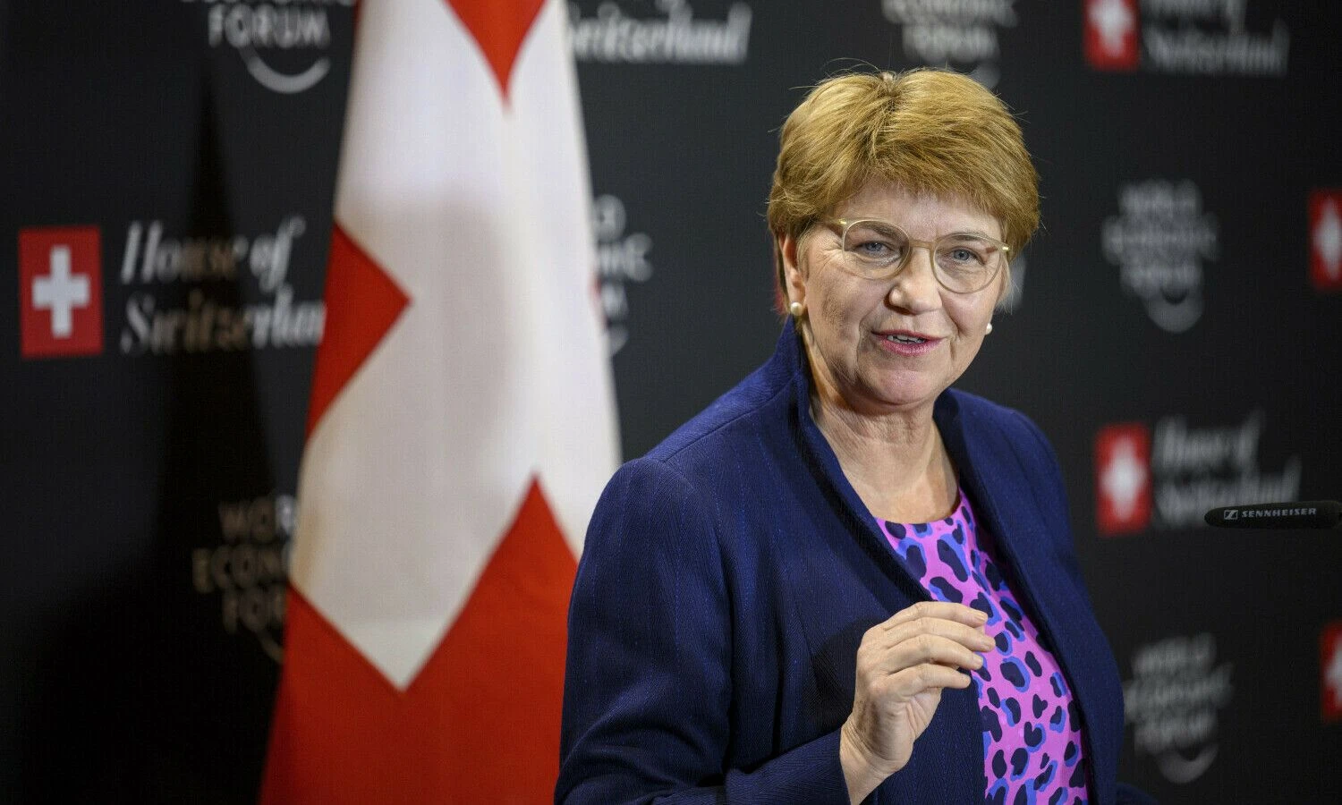 Šveicarijos prezidentė Viola Amherd. Laurent‘o Gillierono („Keystone“ / AP / „Scanpix“) nuotr.