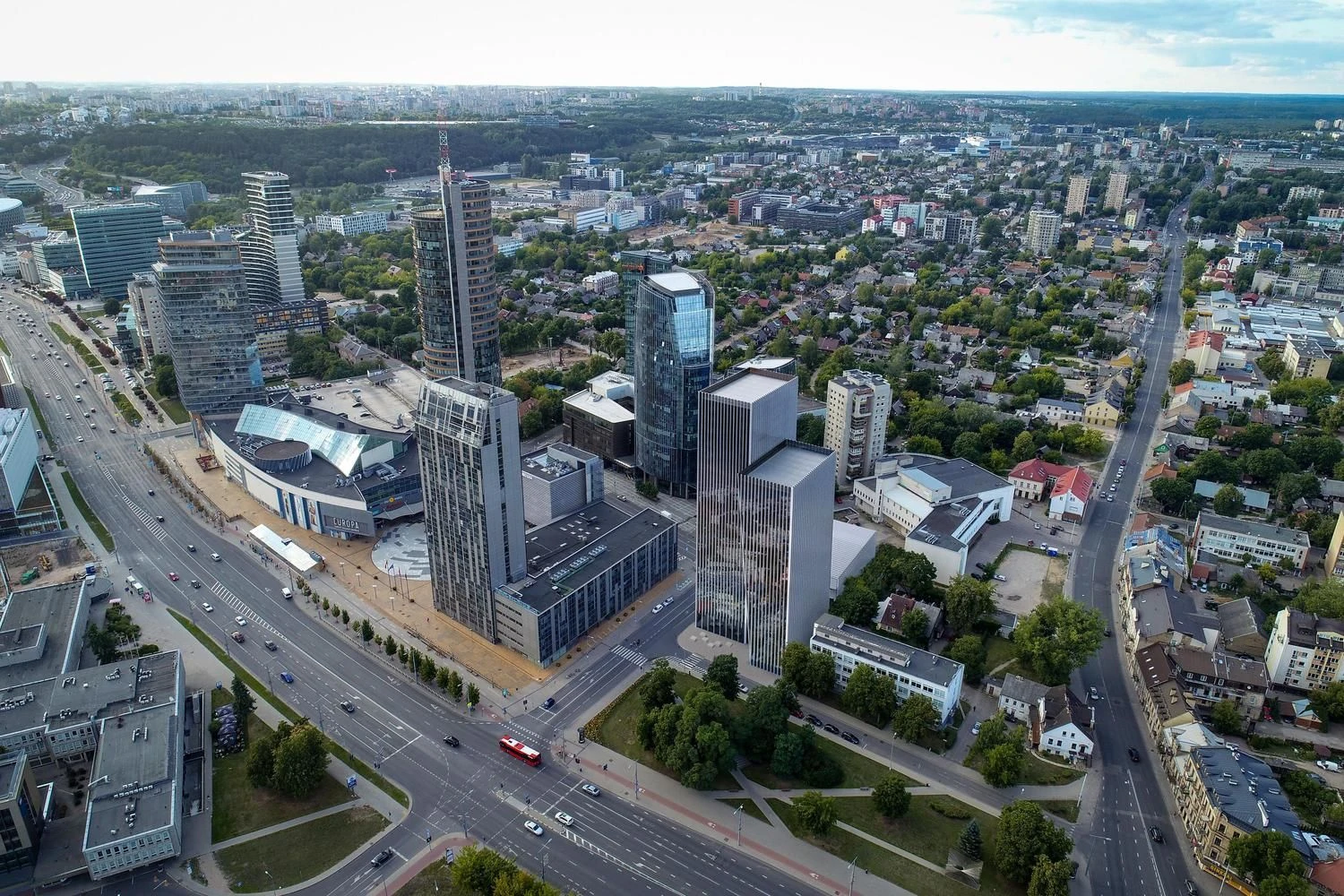 Bendrovės vizualizacija.