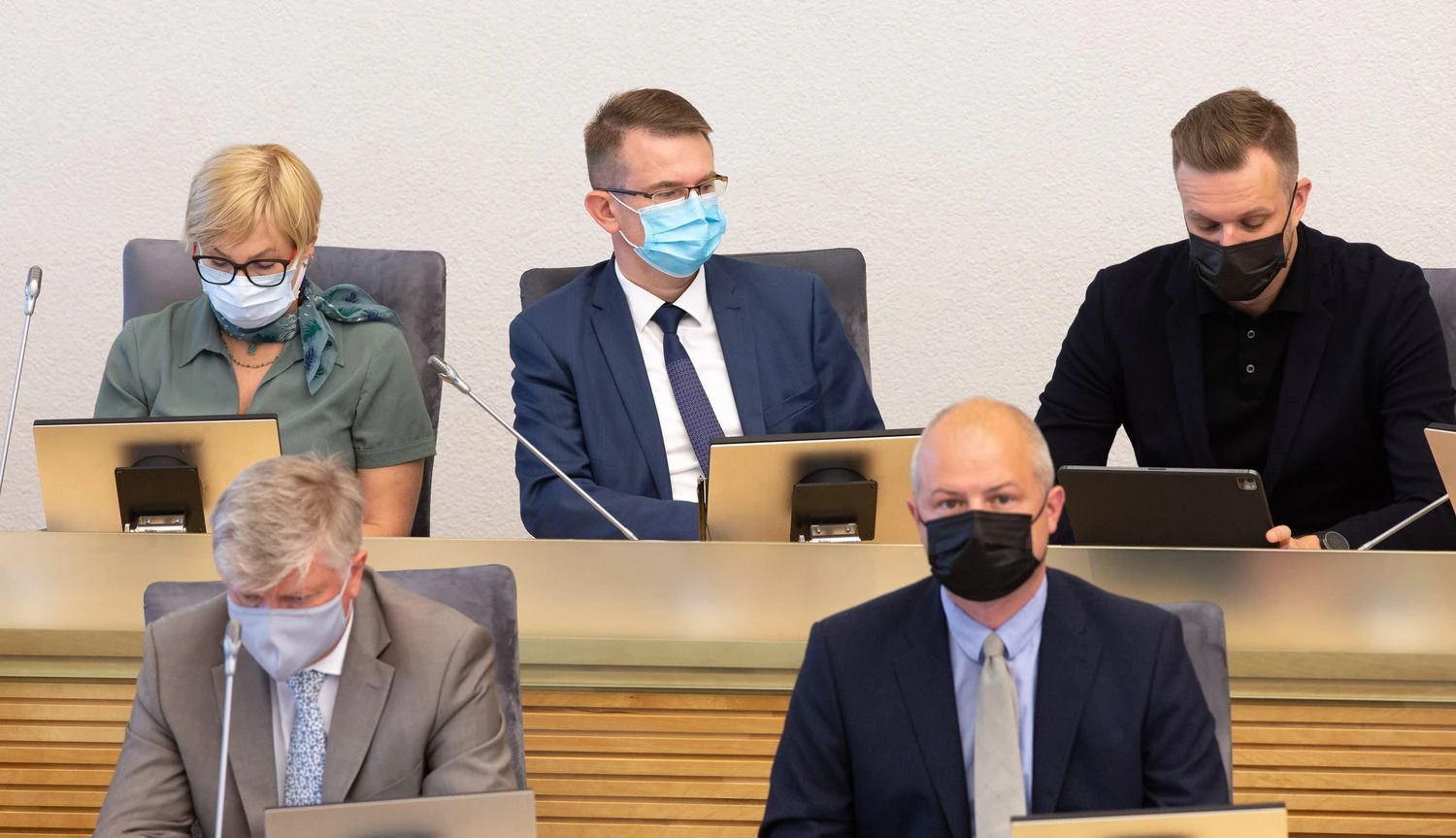 Sveikatos apsaugos ministrui Arūnui Dulkiui teks atlaikyti opozicijos inicijuotą interpeliacijos teismą Seime. Juditos Grigelytės (VŽ) nuotr.