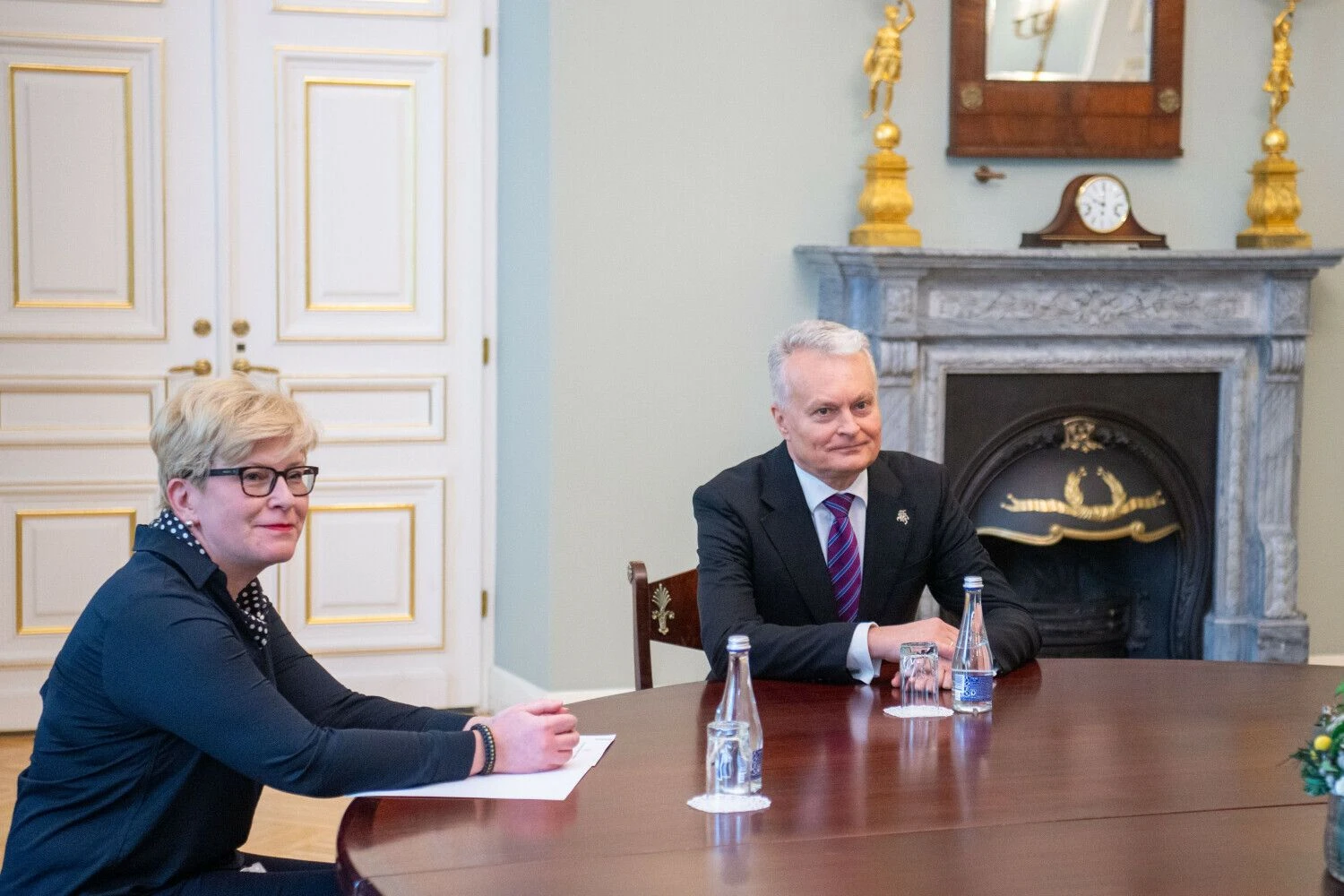 Premjerė Ingrida Šimonytė su prezidentu Gitanu Nausėda tarsis dėl naujo švietimo, mokslo ir sporto ministro paskyrimo. Roberto Dačkaus (Prezidento kanceliarija) nuotr.
