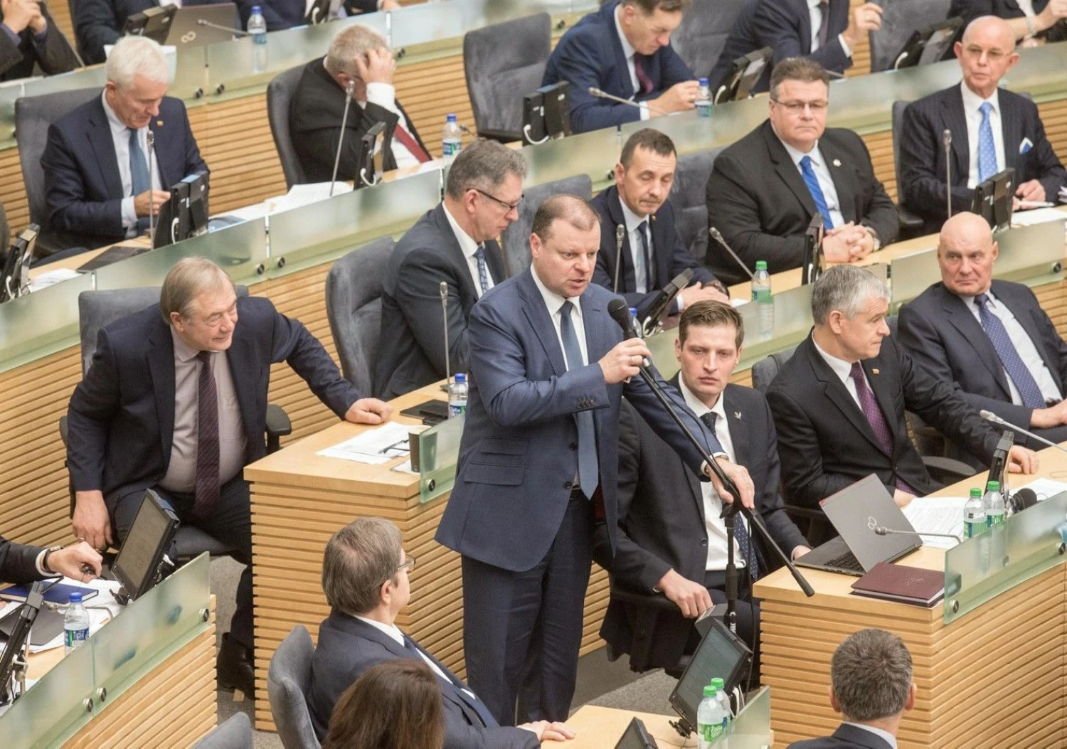 Mokslo ir studijų įstatymo pataisas Seimui pateikė premjeras Saulius Skvernelis. Juditos Grigelytės (VŽ) nuotr.