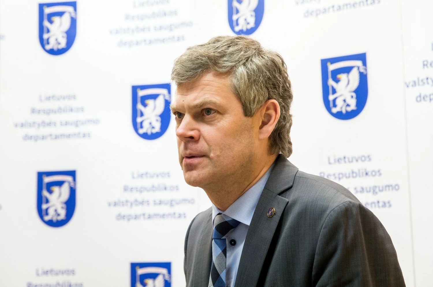 Valstybės saugumo departamento direktorius Darius Jauniškis kartu su Antrojo operatyvinių tarnybų departamentu prie KAM pateikė tradicinę metinę grėsmių nacionaliniam saugumui apžvalgą. Juditos Grigelytės (VŽ) nuotr.