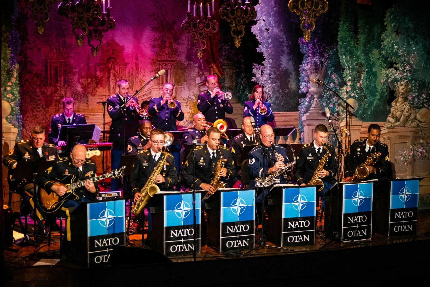 „SHAPE International Band/NATO Jazz Orchestra“. Klaipėdos pilies džiazo festivalio nuotr.