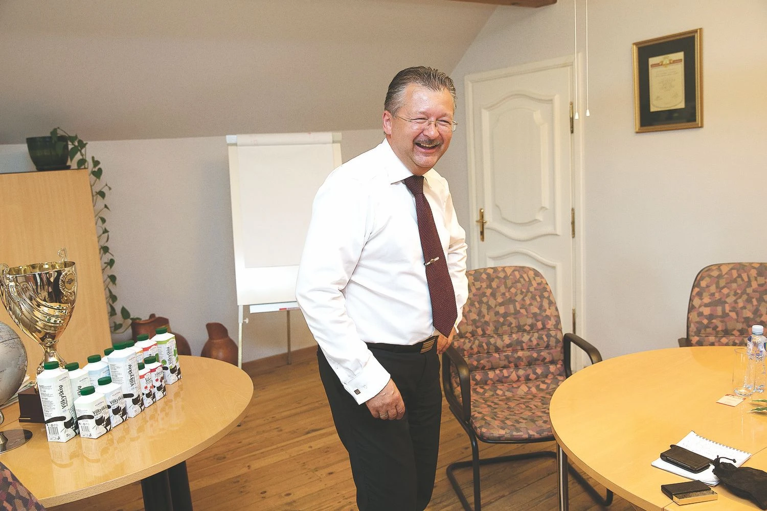 Gintaras Bertašius, Vilkyškių pieninės vadovas, sako, kad priežasčių sviestui brangti galima suskaičiuoti net kelias. Vladimiro Ivanovo (vž) nuotr.