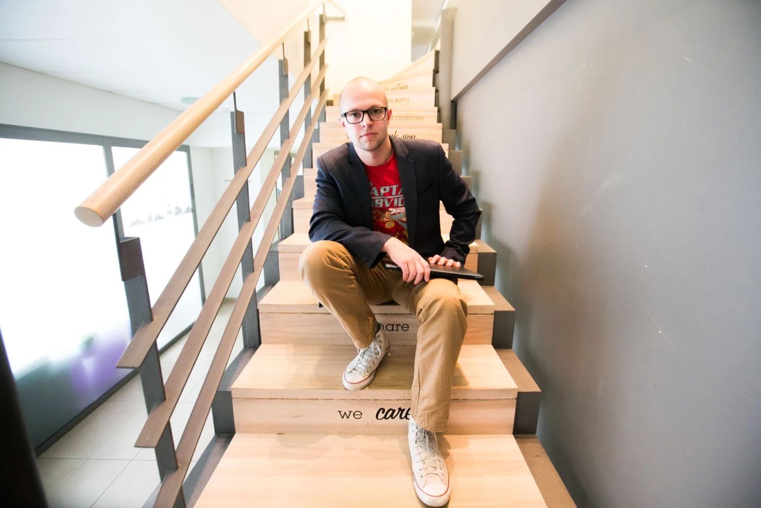 Audrius Janulis, interneto reklamos platformos „Adform“ verslo plėtros vadovas Baltijos šalims: „Lietuvoje esame gavę vos vieną kitą paklausimą, kokius punktus derėtų įtraukti į sutartis su agentūromis, kad prekių ženklai galėtų geriau kontroliuoti situaciją.“ Juditos Grigelytės (VŽ) nuotr.