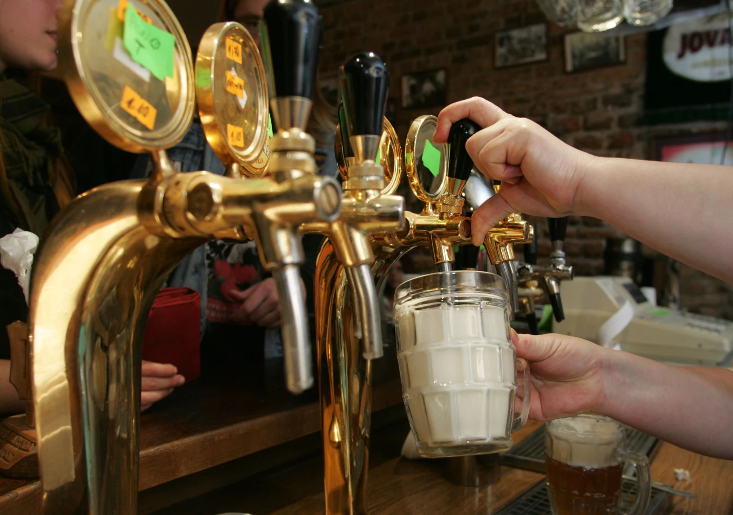 Smulkiųjų aludarių segmentas tampa įdomus ir stambioms darykloms. Juditos Grigelytės (VŽ) nuotr.