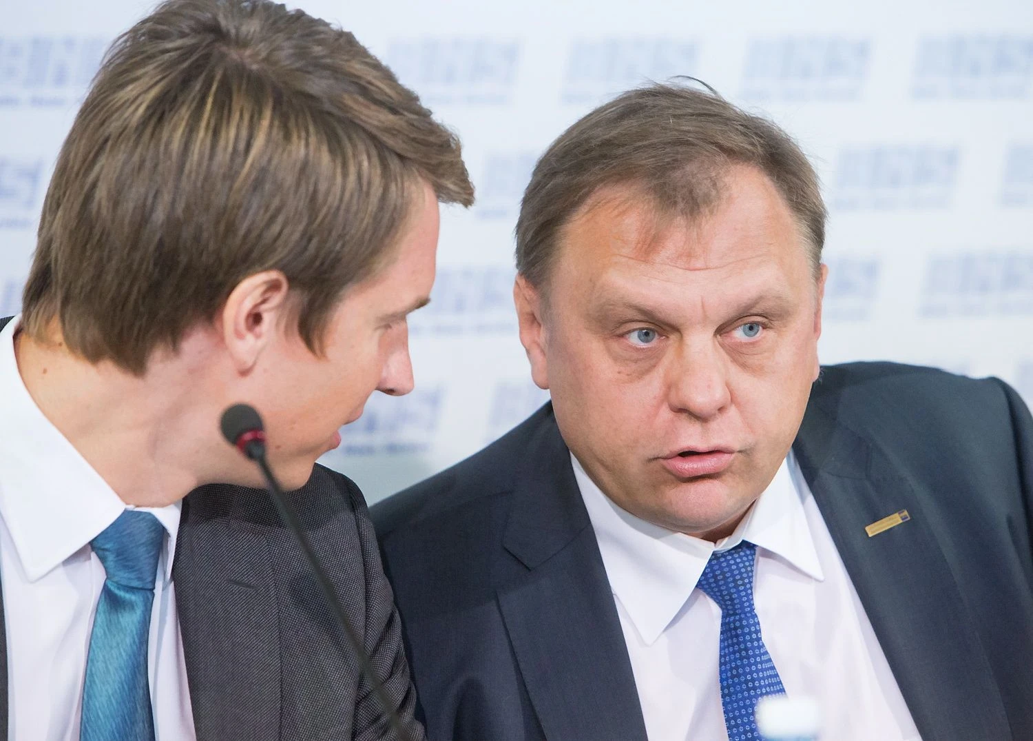 Iš kairės: Paulius Vertelka, asociacijos INFOBALT vykdomasis direktorius, ir Valdas Sutkus, Lietuvos verslo konfederacijos prezidentas.