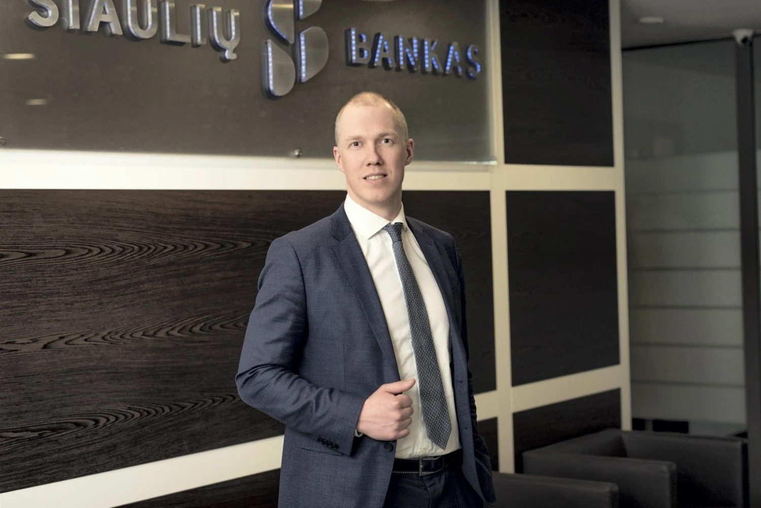 Kęstutis Grinius, Šiaulių banko Vilniaus regiono ir filialo verslo klientų direktorius, sako, kad smulkiojo ir vidurinio verslo įmonės iš anksto turi ruoštis ne tik nesėkmėms, bet ir sėkmei. Ryčio Galadausko nuotr.