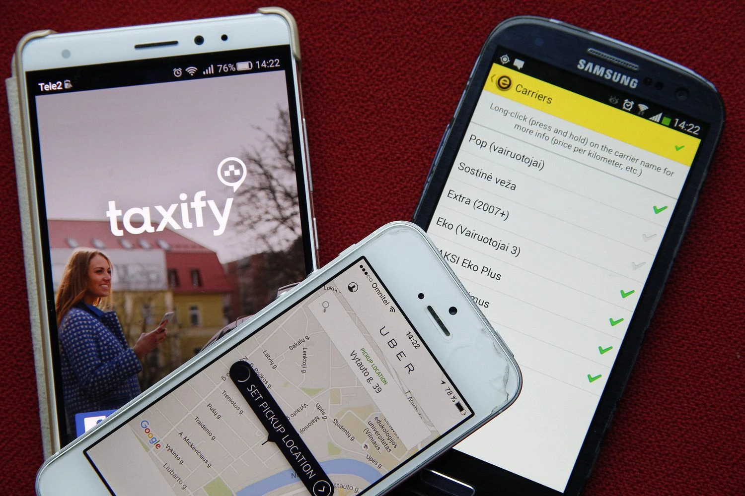 Visas mobiliąsias programėles vienija vienas ir tas pats principas – vartotojas, norėdamas pasinaudoti konkrečia paslauga, privalo registracijoje  ar kitokiu būdu mobiliojoje programėlėje pateikti savo asmens duomenis  pardavėjui ar paslaugos teikėjui.
Vladimiro Ivanovo (VŽ) nuotr.