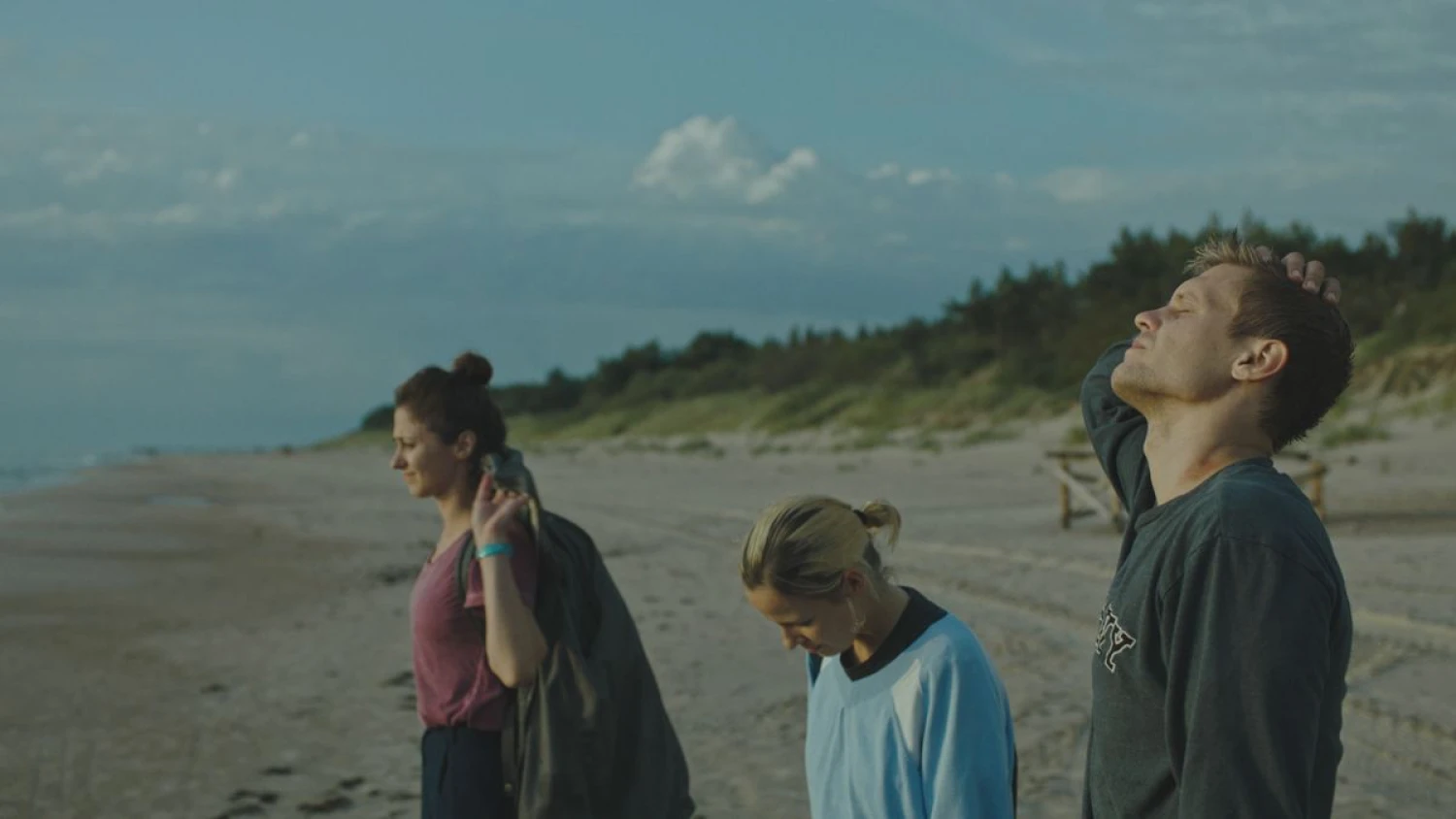 Filme „Išgyventi vasarą“ psichikos negalią turinčių žmonių problemos yra būtent tik paliečiamos. crossingeurope.at nuotr.