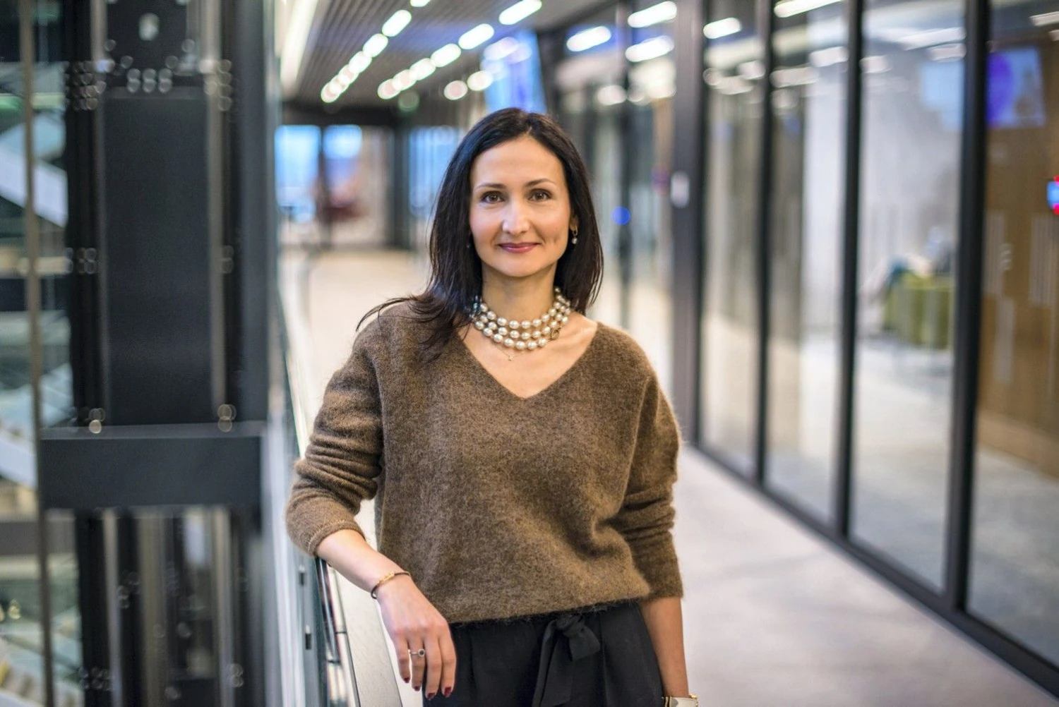 „Kad įmonėse aplinkosaugos tikslai netaptų šalutiniais ar parodomaisiais, svarbu juos įtraukti į įmonės strategiją“, - pataria Eglė Gudelytė-Harvey, „Telia Švedija“ viceprezidentė ir  teisės padalinio vadovė.
