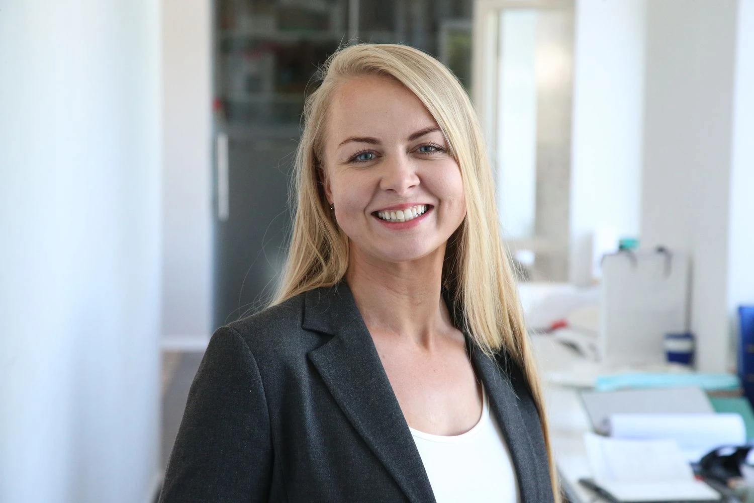 „Bet kurioje kultūroje žmonės turi stiprų instinktą kurti ir formuoti naujus santykius“, – pasakoja Ieva Naujalytė. Vladimiro Ivanovo (VŽ) nuotr.