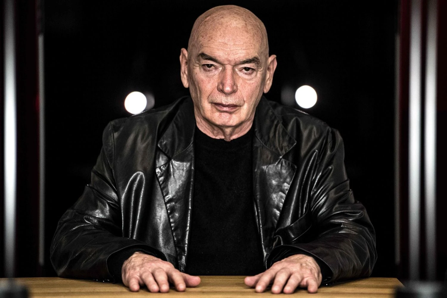 74-erių sulaukusiam didžiausios architektūros studijos Prancūzijoje vadovui J. Nouveliui skirti visi svarbiausi profesiniai apdovanojimai. Christophe Archambault (AFP / „Scanpix“) nuotr.