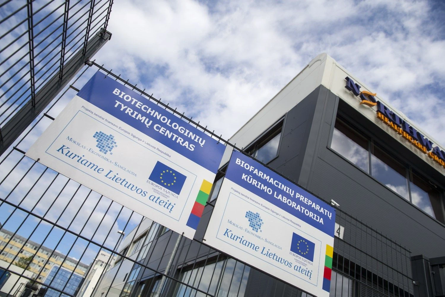 2015 06 15. "Northway" įmonių grupės UAB "Biotechpharma" Biotechnologinių tyrimų centras ir Biofarmacinių preparatų kūrimo laboratorija Mokslininkų g. 4, Vilniuje. Vladimro Ivanovo (VŽ) nuotr.