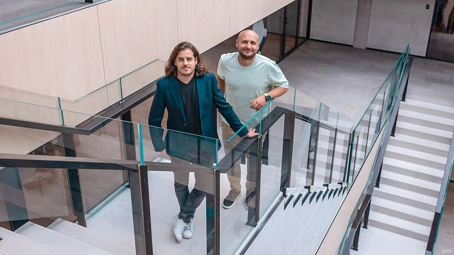 Eimantas Sabaliauskas (kairėje) ir Tomas Okmanas, „Nord Security“ įkūrėjai. Įmonės nuotr.