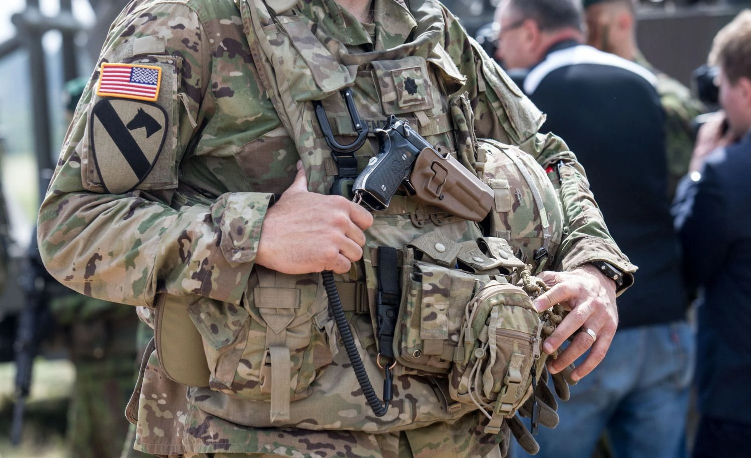 JAV savo karinėms išlaidoms kasmet skiria beveik 4% BVP, kai absoliuti dauguma europietiškų NATO valstybių - vos po 1-1,5%. Juditos Grigelytės (VŽ) nuotr.