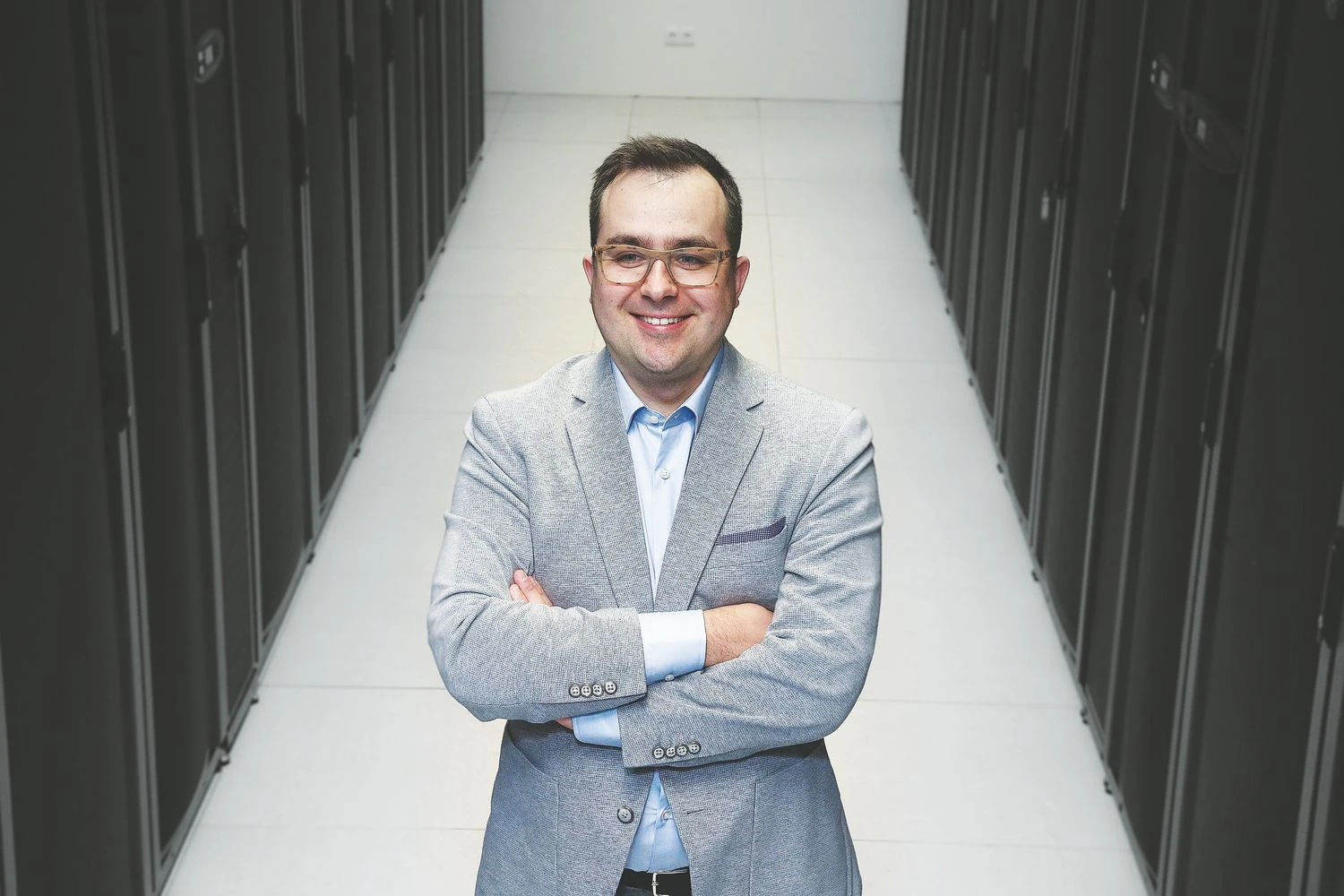 Arnas Stuopelis, „Hostinger“ valdybos pirmininkas, užsimena, kad „Zyro Inc“ šiuo metu eksperimentuoja su įrankiu, kuris galėtų automatiškai kurti ne šablonines, o personalizuotas interneto svetaines. Vladimiro Ivanovo (VŽ) nuotr.