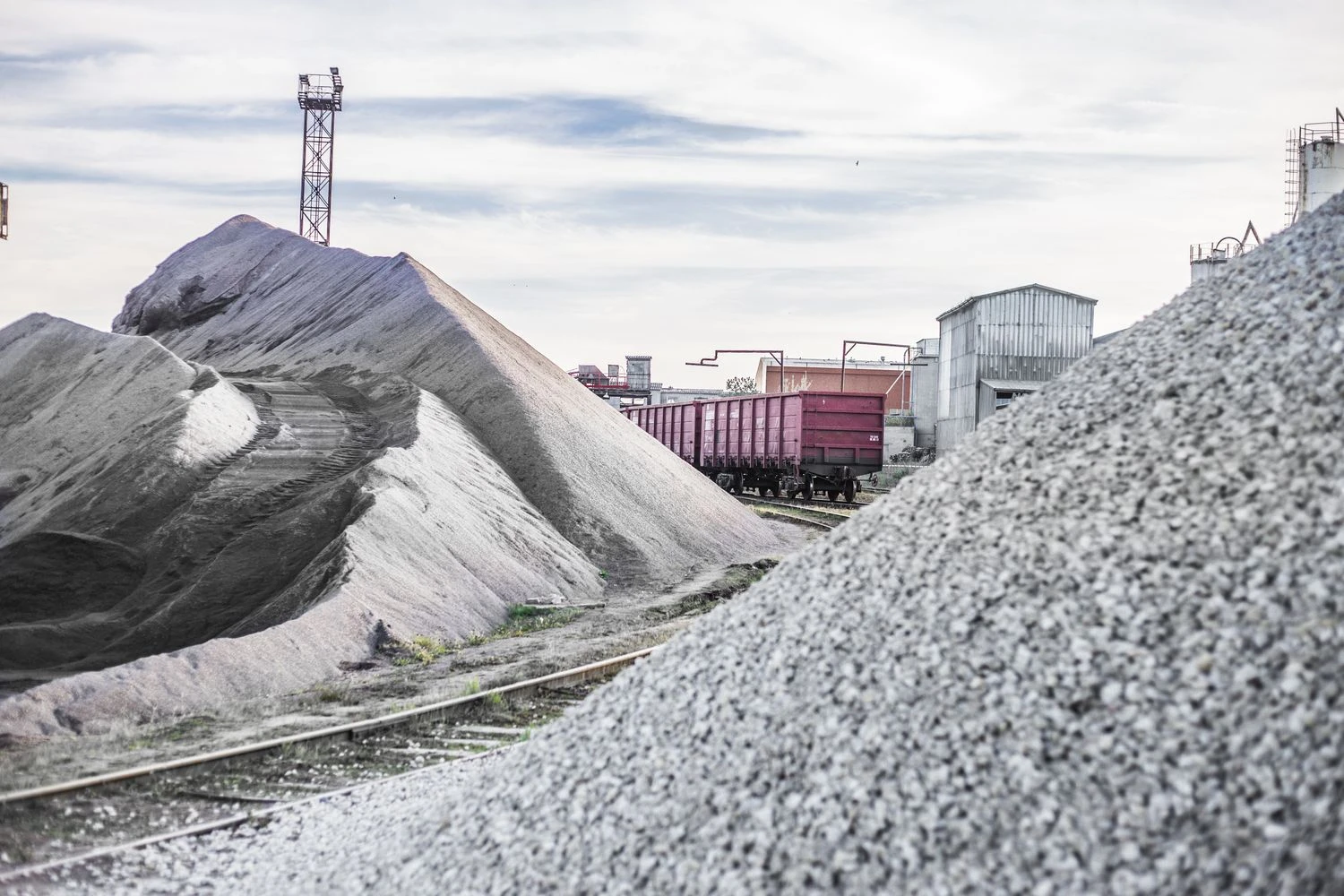 Skaldos produkcijos kaina yra santykinai nedidelė, todėl logistikos kaštai daro didelę įtaką galutinei kainai objekte. „Milsos“ nuotr.