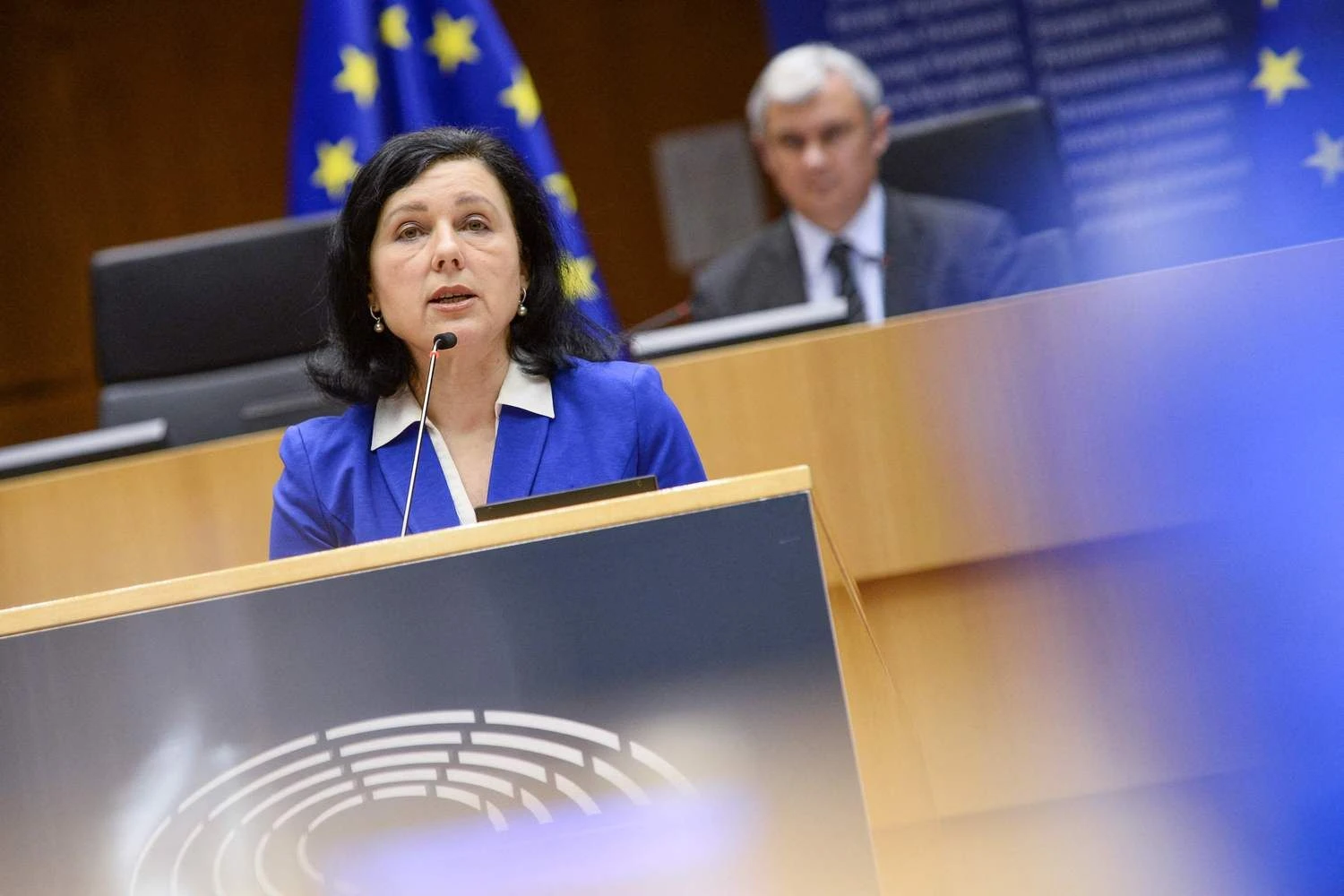EK pirmininkės pavaduotoja Vera Jourova. Johanna Geron (AFP/„Scanpix“) nuotr. 