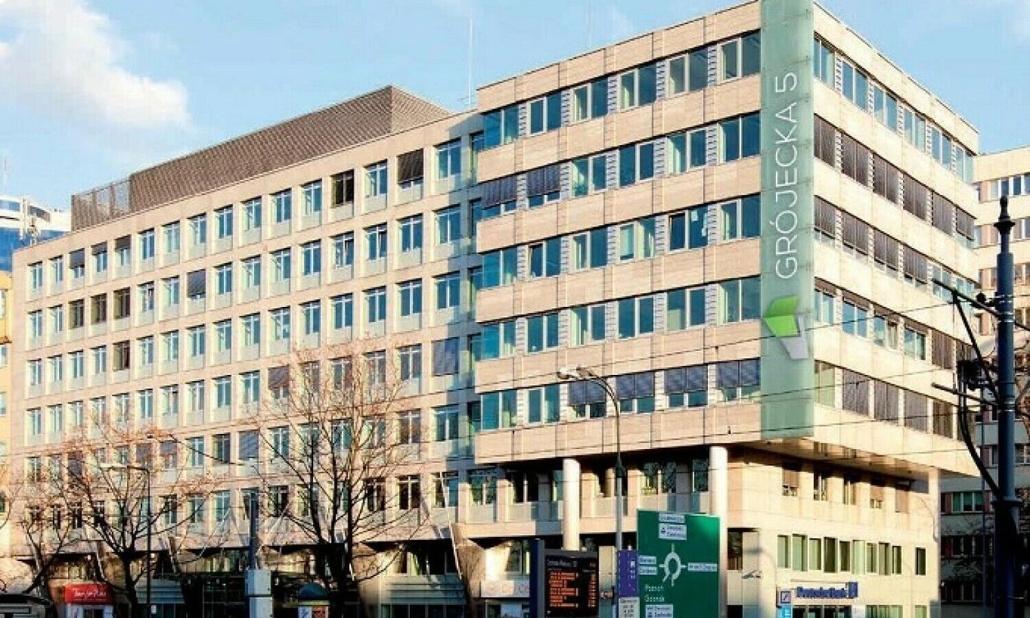 Biurų pastatas Varšuvoje. Directoffice.pl nuotr.