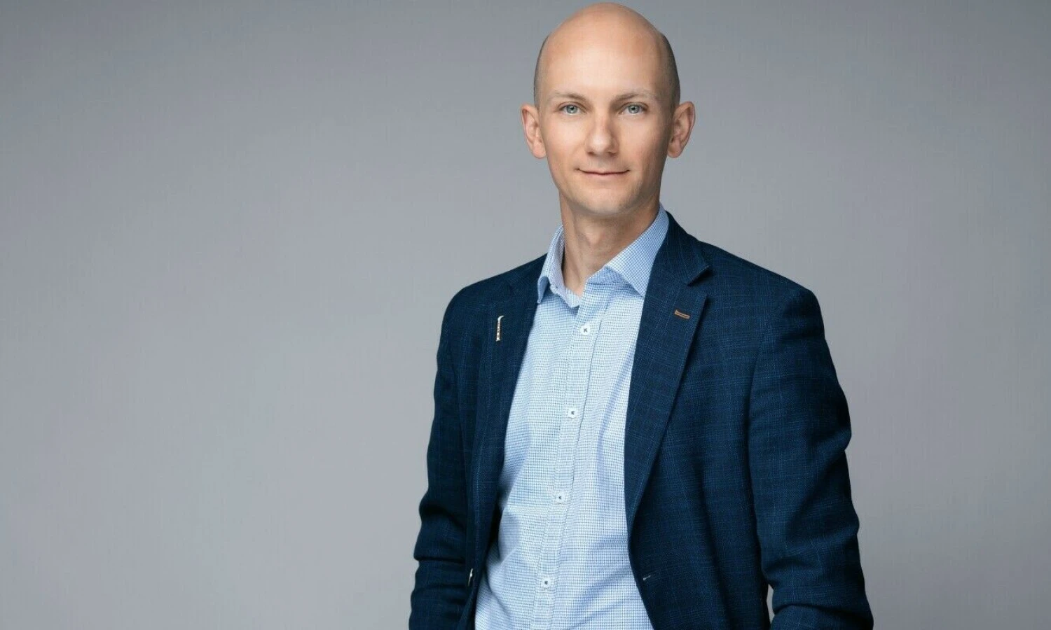 Andrejus Dolgovas, VŠT Skaitmenizavimo ir technologijų komandos vadovas: „Skaitmenizavimas yra būtinas bet kuriai organizacijai – ir viešajai, ir privačiai, – jei ji nori išlikti rinkoje ir teikti kokybiškas paslaugas.“