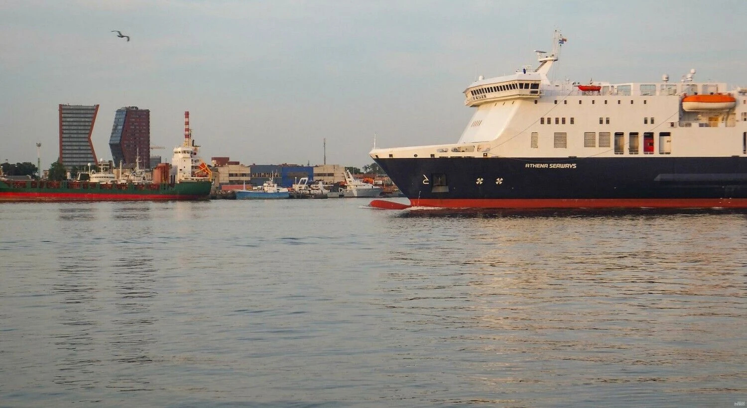 Klaipėdos uostas išlieka pelningiausių transporto sektoriaus įmonių veiklos vieta. Algimanto Kalvaičio nuotr.