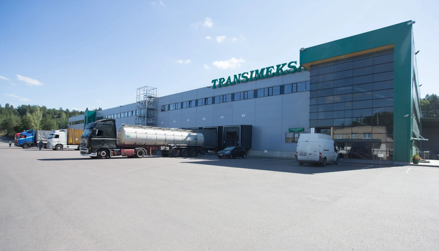 „Transimeksa“ koncentruojasi tik į logistikos veiklą ir šiuo metu neturi tokių veiklų kaip nekilnojamo turto valdymas.  Vladimiro ivanovo (vŽ) nuotr.
