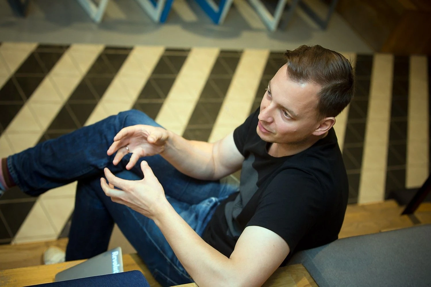 Andrius Bičeika, „Revolut“ vadovas Baltijos šalims, sako, kad taip pat planuojamoms kreditavimo ir draudimo paslaugoms teikti bus ieškoma vietos partnerių.  Vladimiro Ivanovo (VŽ) nuotr.