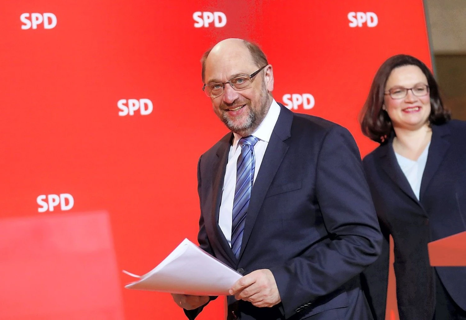 Martinas Schulzas ir Andrea Nahles. Hannibalo Hanschke (Reuters / Scanpix) nuotr.