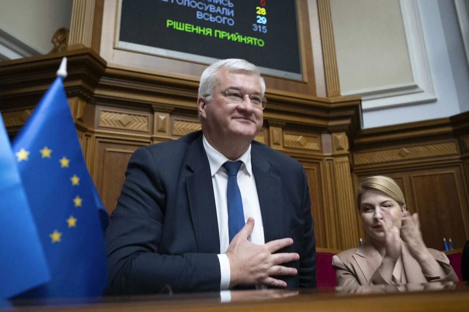 Naujasis užsienio reikalų ministras Andrijus Sybiha. Andrijaus Nesterewnko (Ukrainos parlamento spaudos tarnybos / AP / „Scanpix“) nuotr.