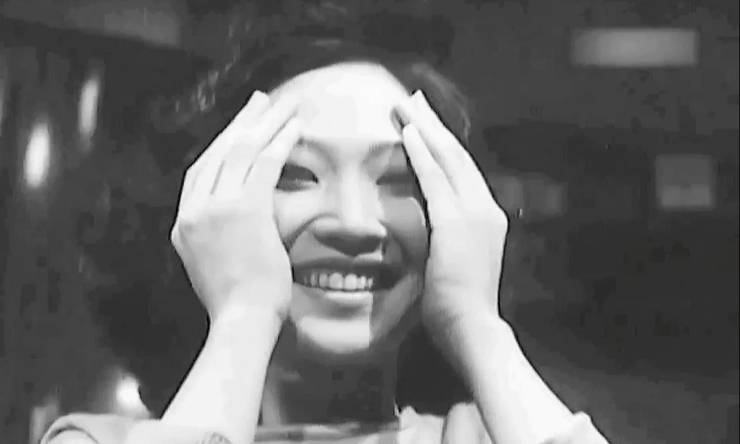 Nguyen Trinh Thi filmo „Eleven Men“ stop kadras.