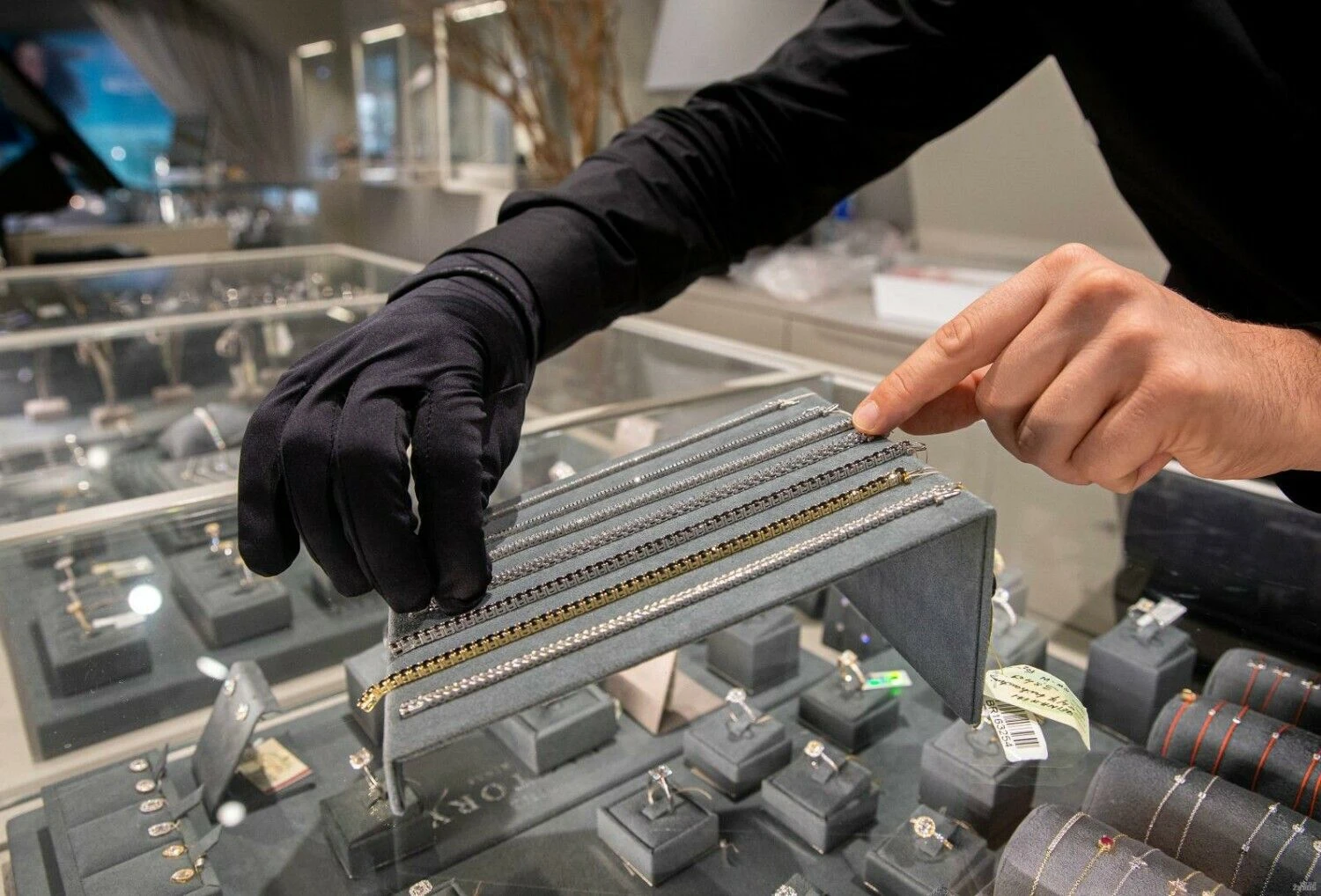 Juvelyrinių dirbinių parduotuvė „The Factory“ Vilniuje. Juditos Grigelytės (VŽ) nuotr.