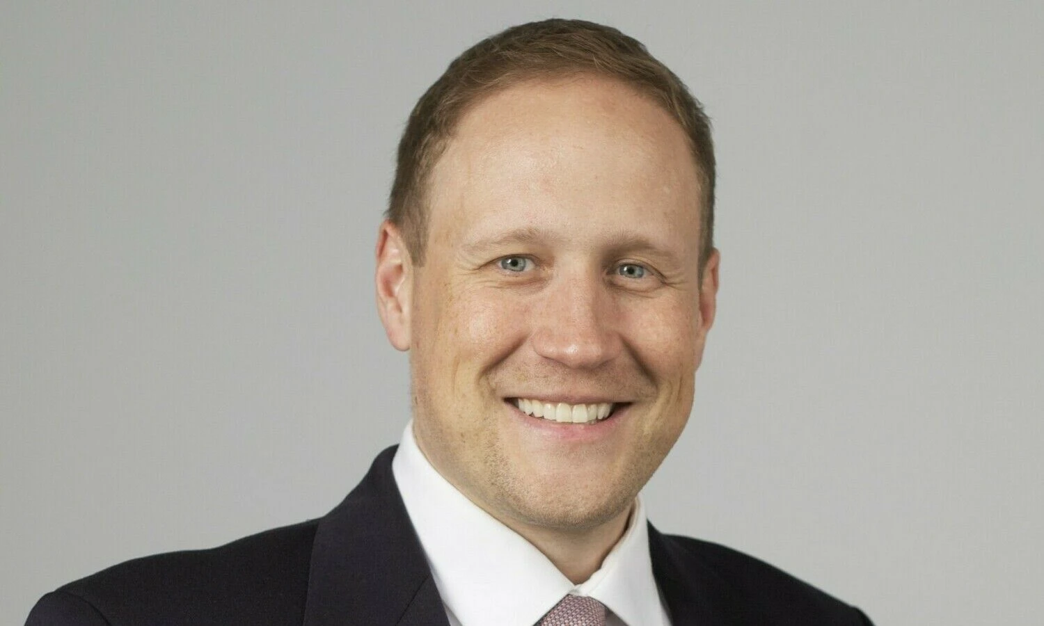 Arnas Zuikis, Telecentro Veiklos vystymo dep. direktorius: Saulės energetikoje taikomos technologijos ir sprendimai sparčiai tobulėja, dėl ko auga ir saulės modulių našumas“