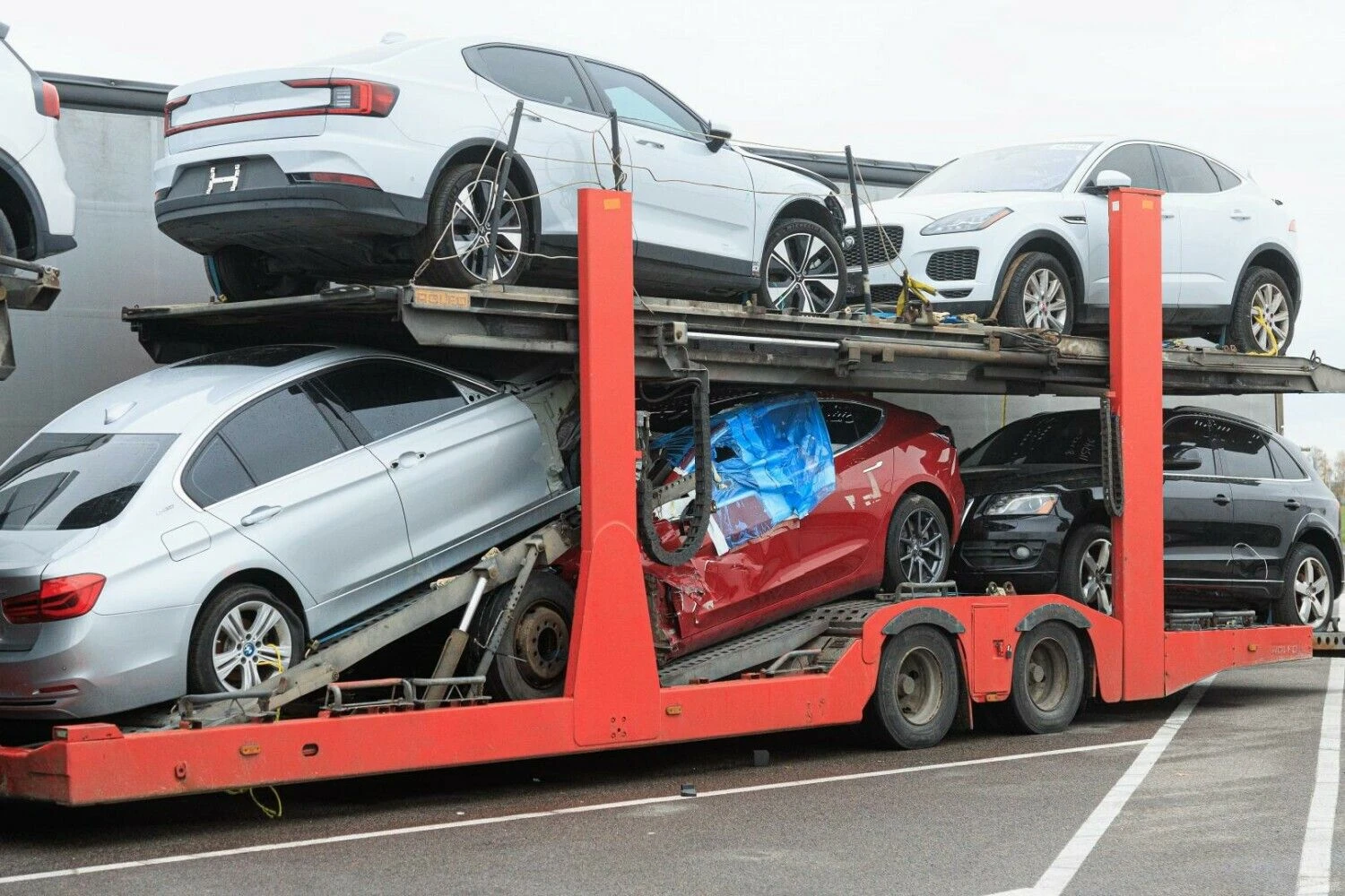 Naudoti automobiliai. Vladimiro Ivanovo (VŽ) nuotr.